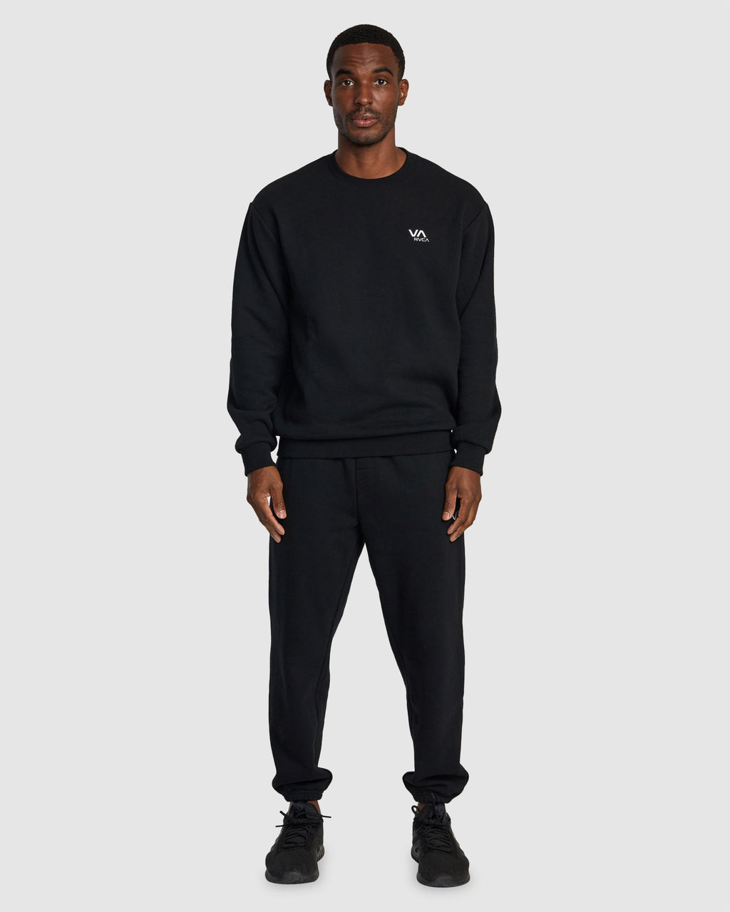 Mens VA Essential Crew Neck
