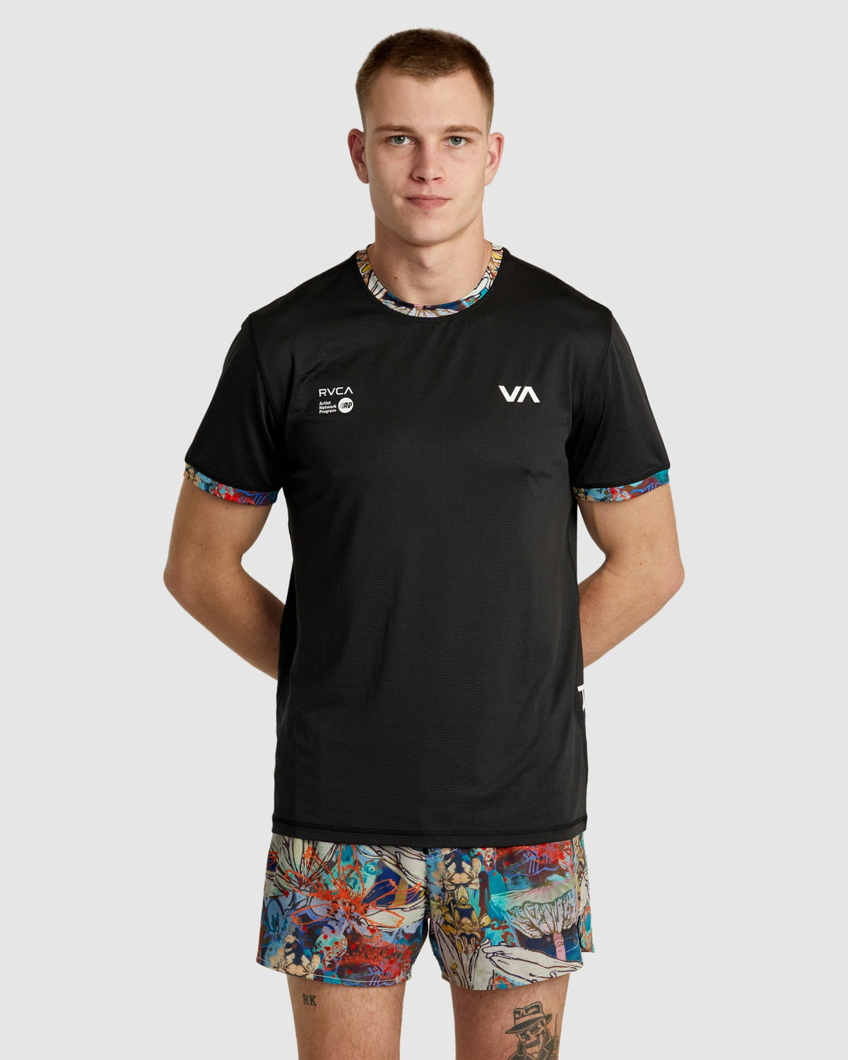 SAGE VAUGHN RVCA RUNNER SS