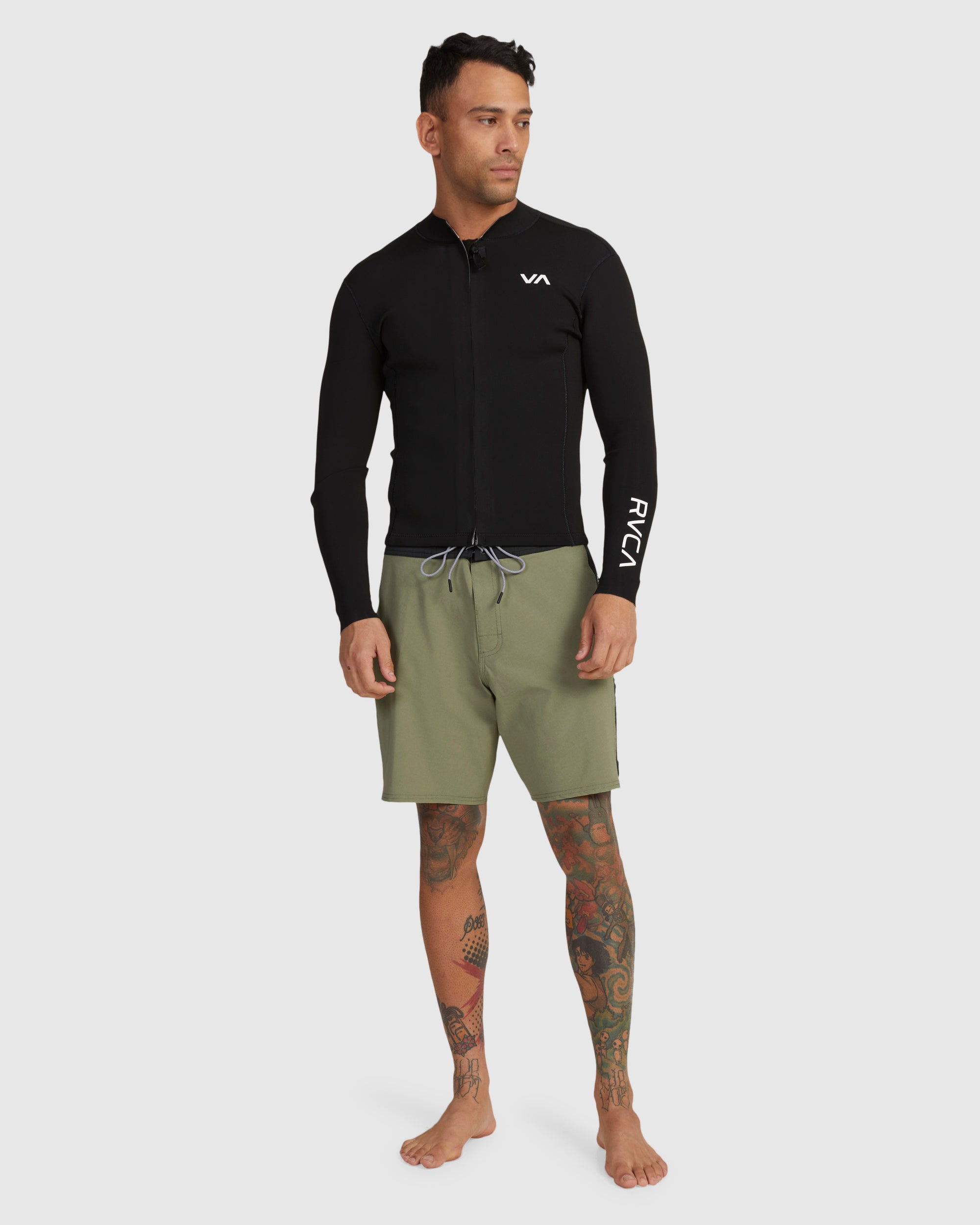 avyw800100_rvca_blk_frt9