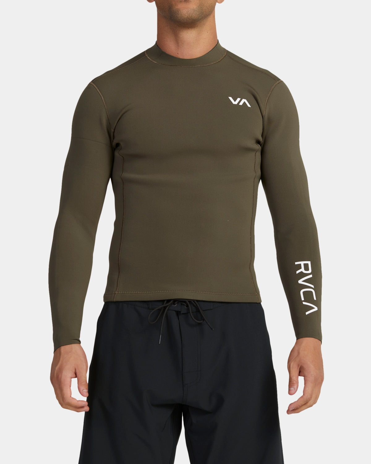 avyw800103_rvca_olv_frt3