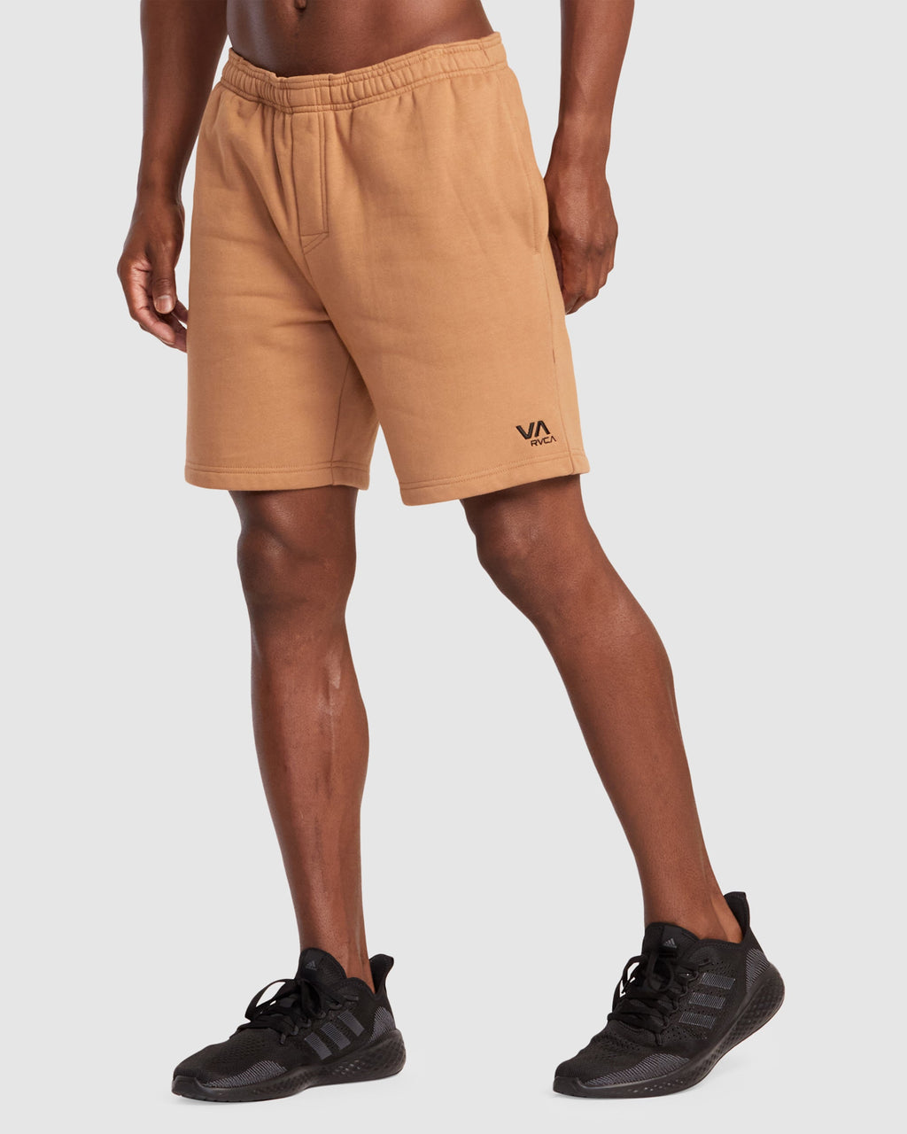 VA ESSENTIAL SWEATSHORT