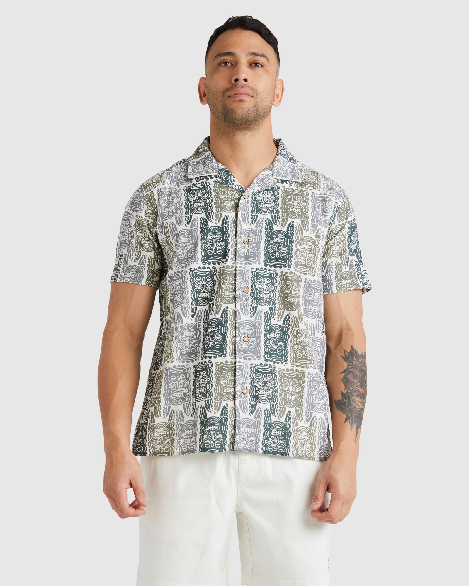 Mens Oblow Tapa Top Short Sleeve Shirt