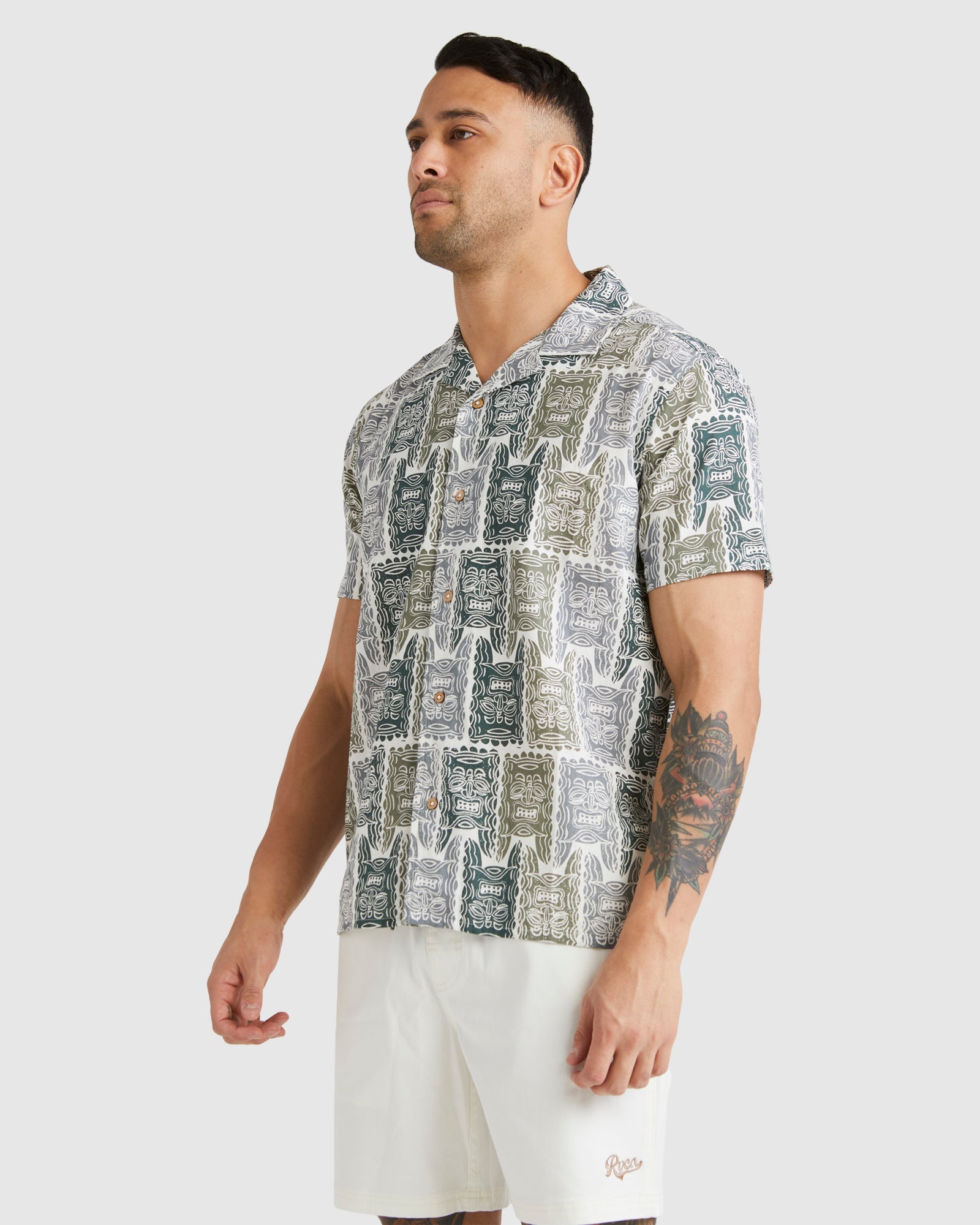 Mens Oblow Tapa Top Short Sleeve Shirt