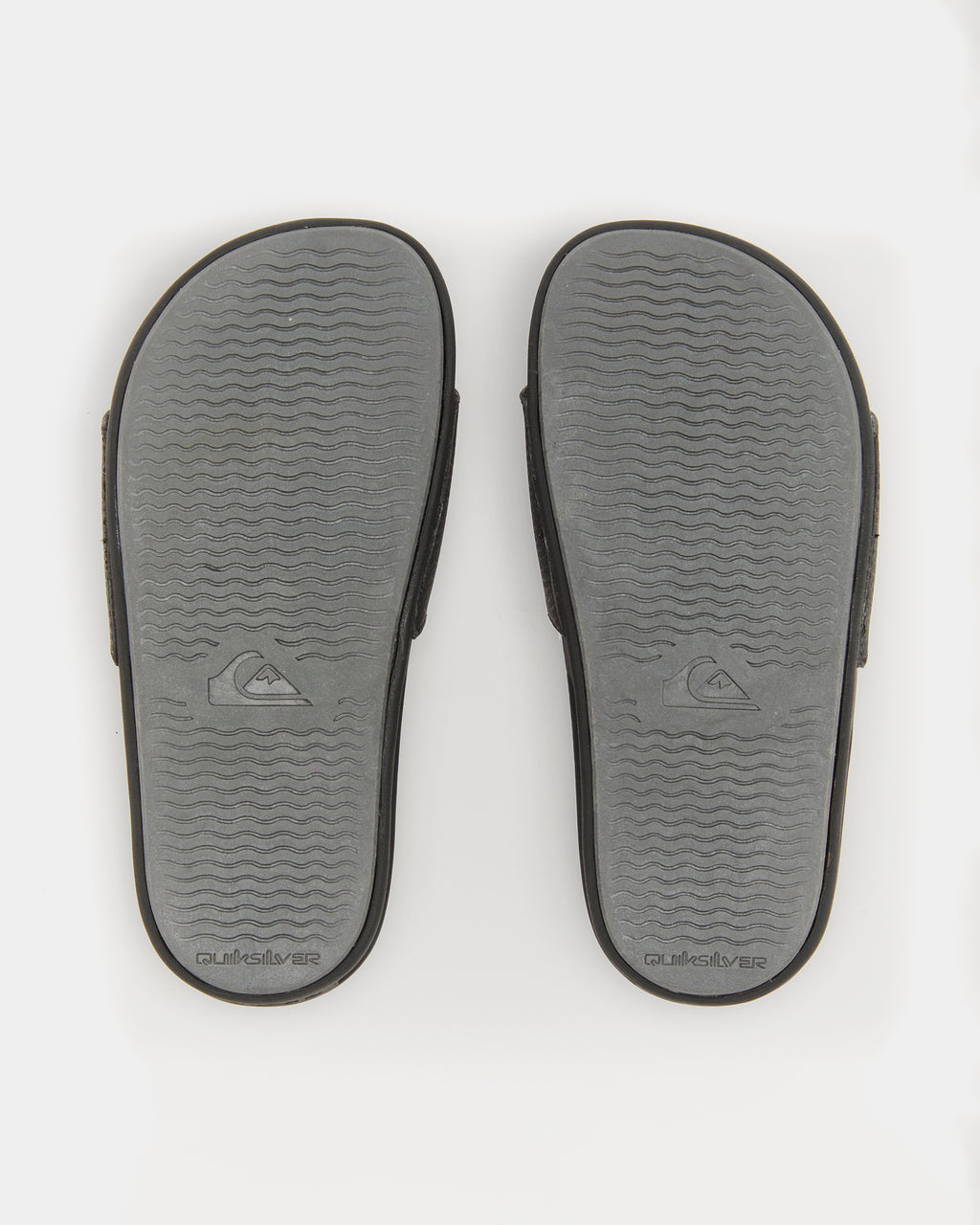 cq10102y_quiksilver_b_bck1