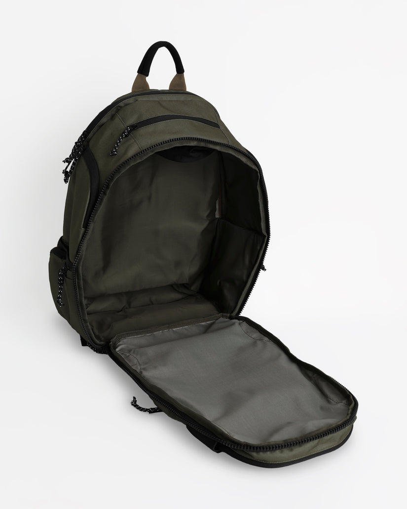 Mens Combat OG Backpack (NEED TO GET RESHOT)