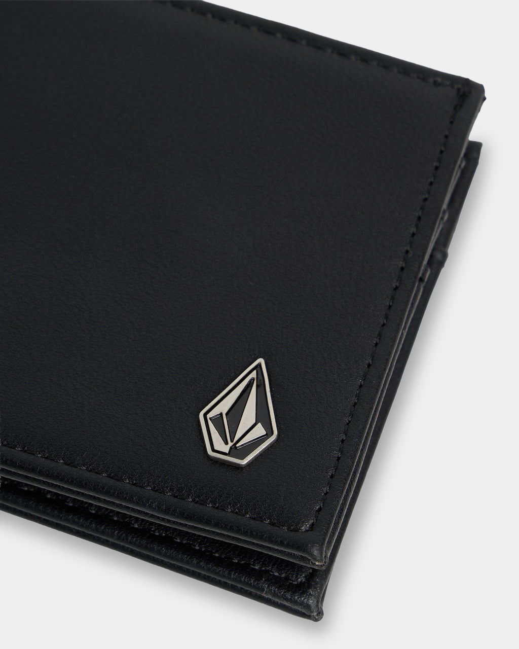 d6032548_volcom_blk_dtl2