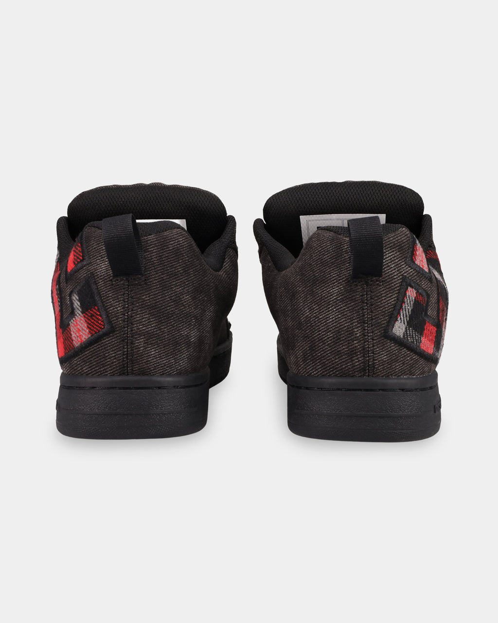 dc01665_dcshoes_006_bck1