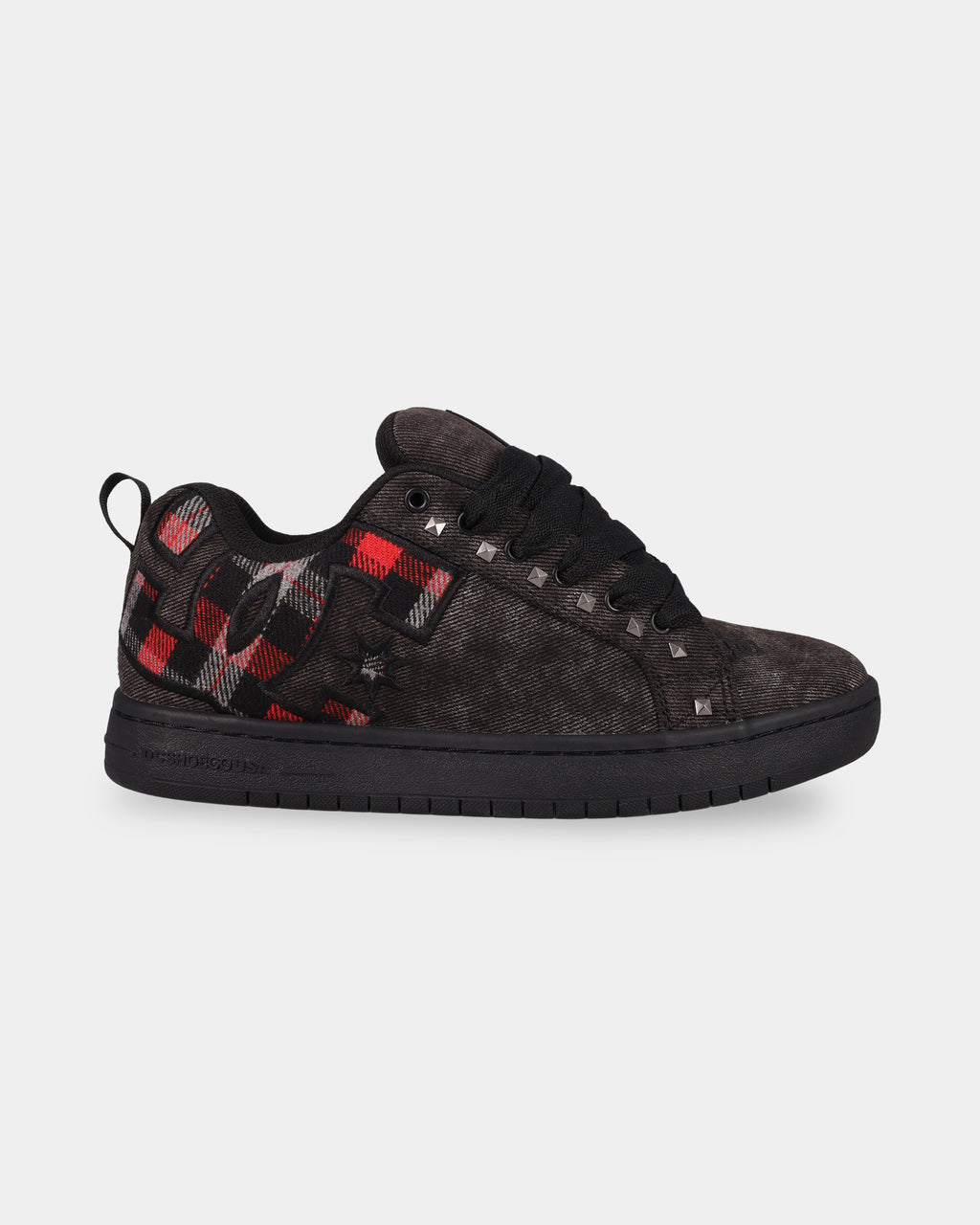 dc01665_dcshoes_006_sd1