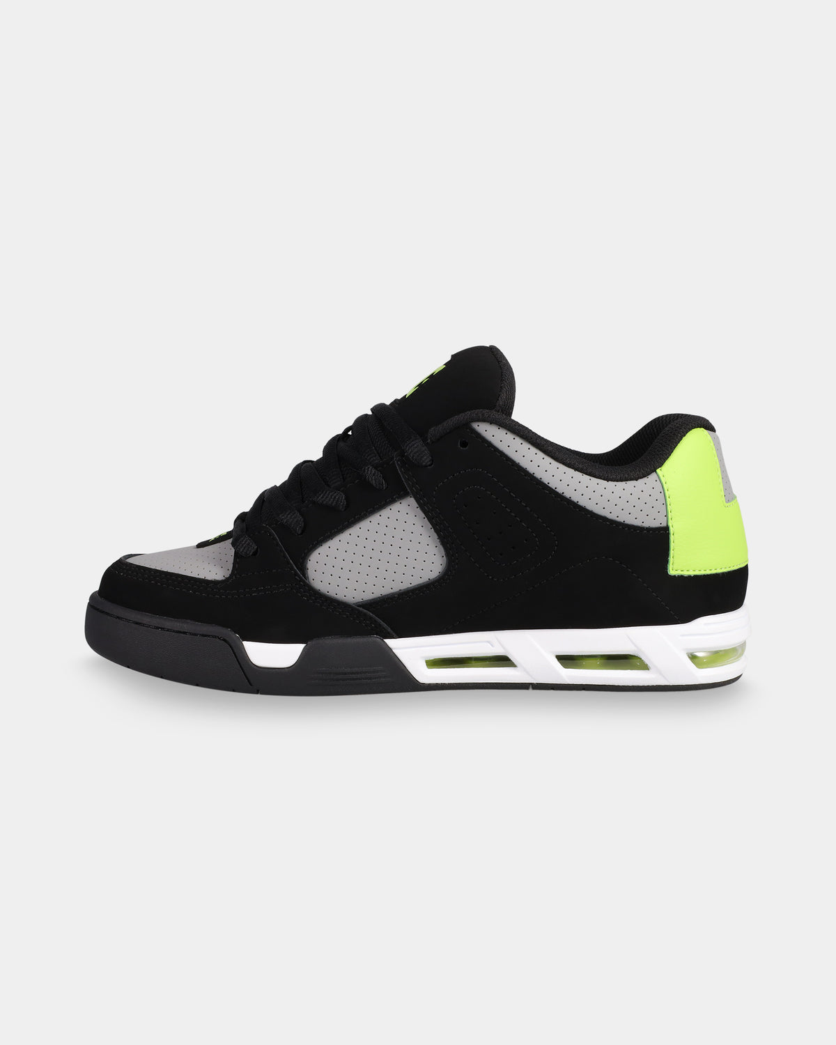 dc02220_dcshoes_009_sd2