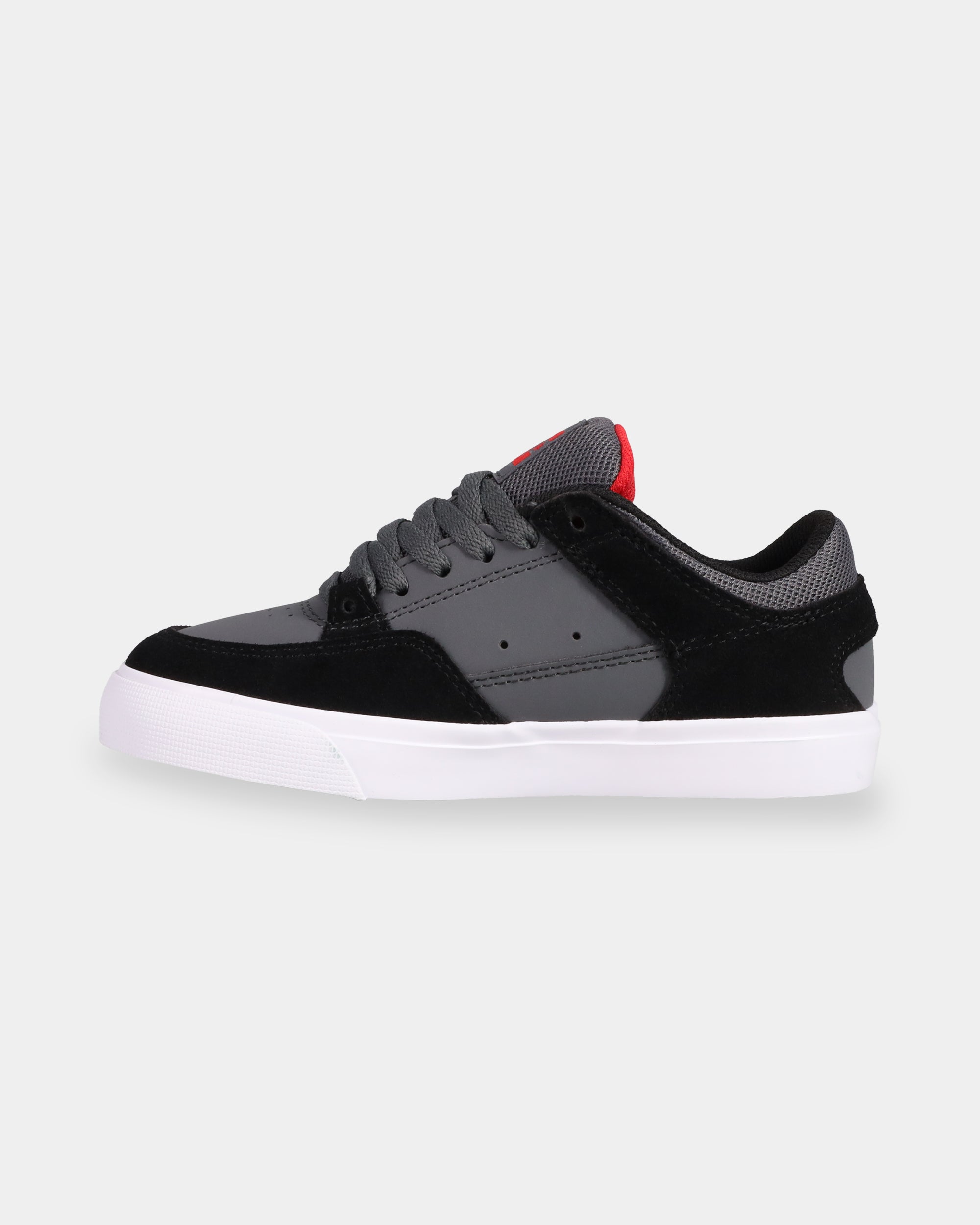 dc03738_dcshoes_003_sd2