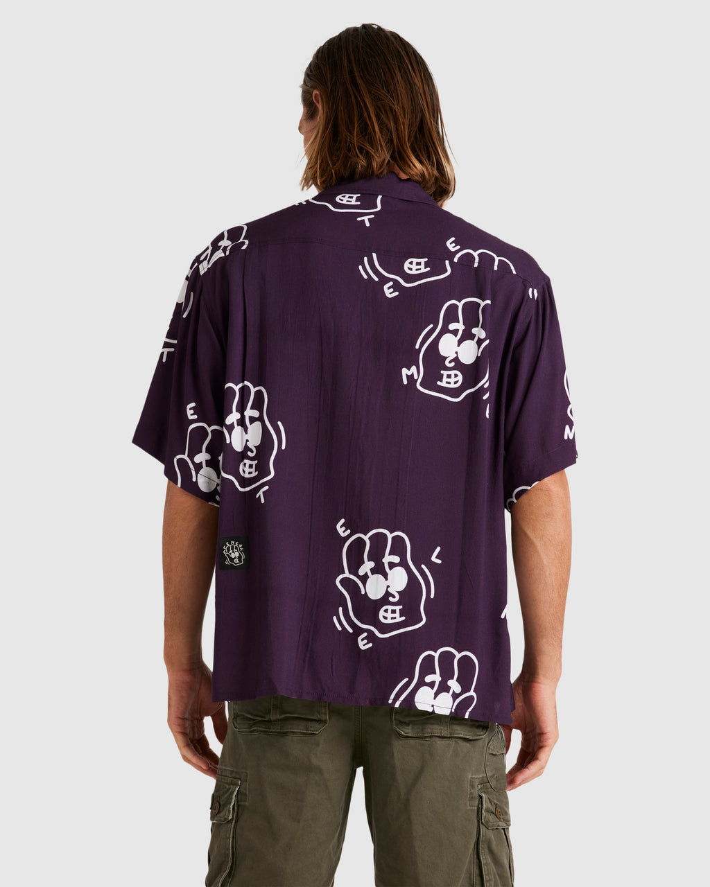 elywt00164_element_psn6_bck1
