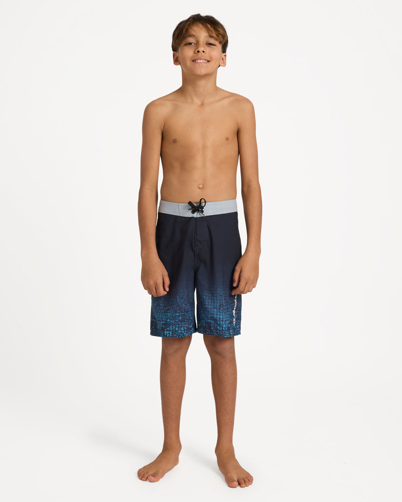 eqbbs03722_quiksilver_ksh8_frt9