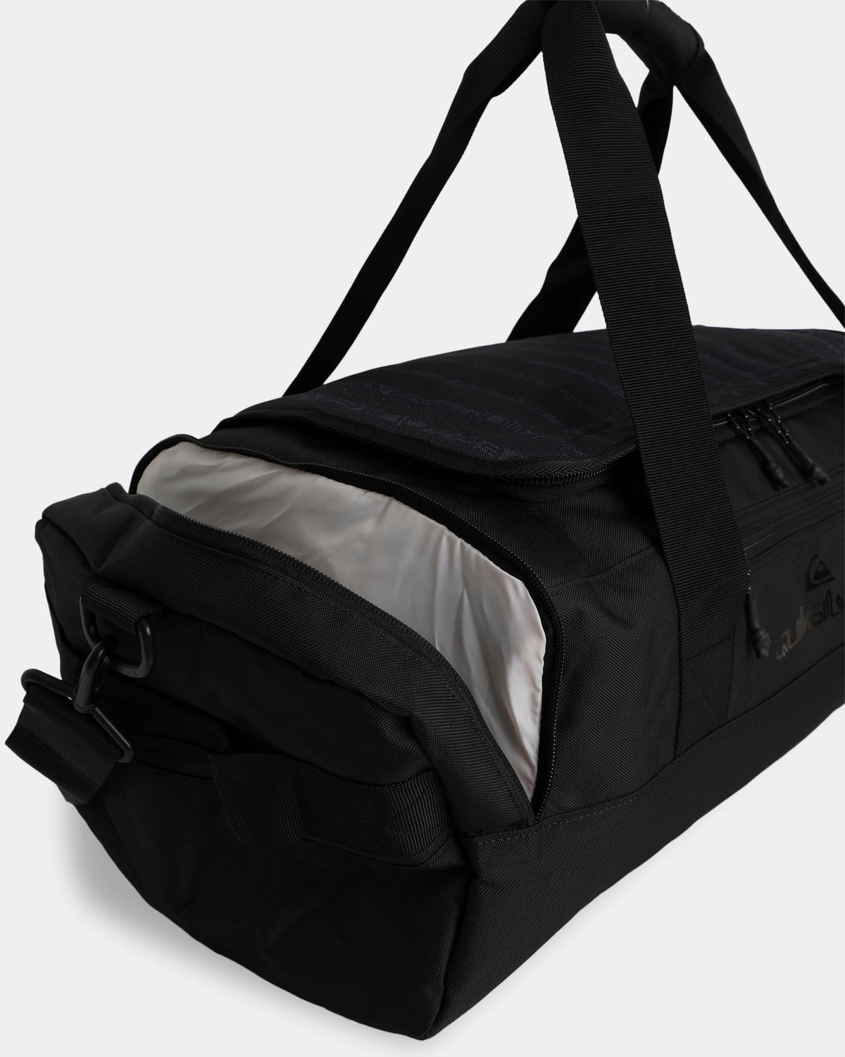 SHELTER DUFFLE