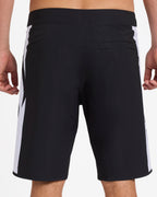 eqybs04893_quiksilver_kvj0_bck6
