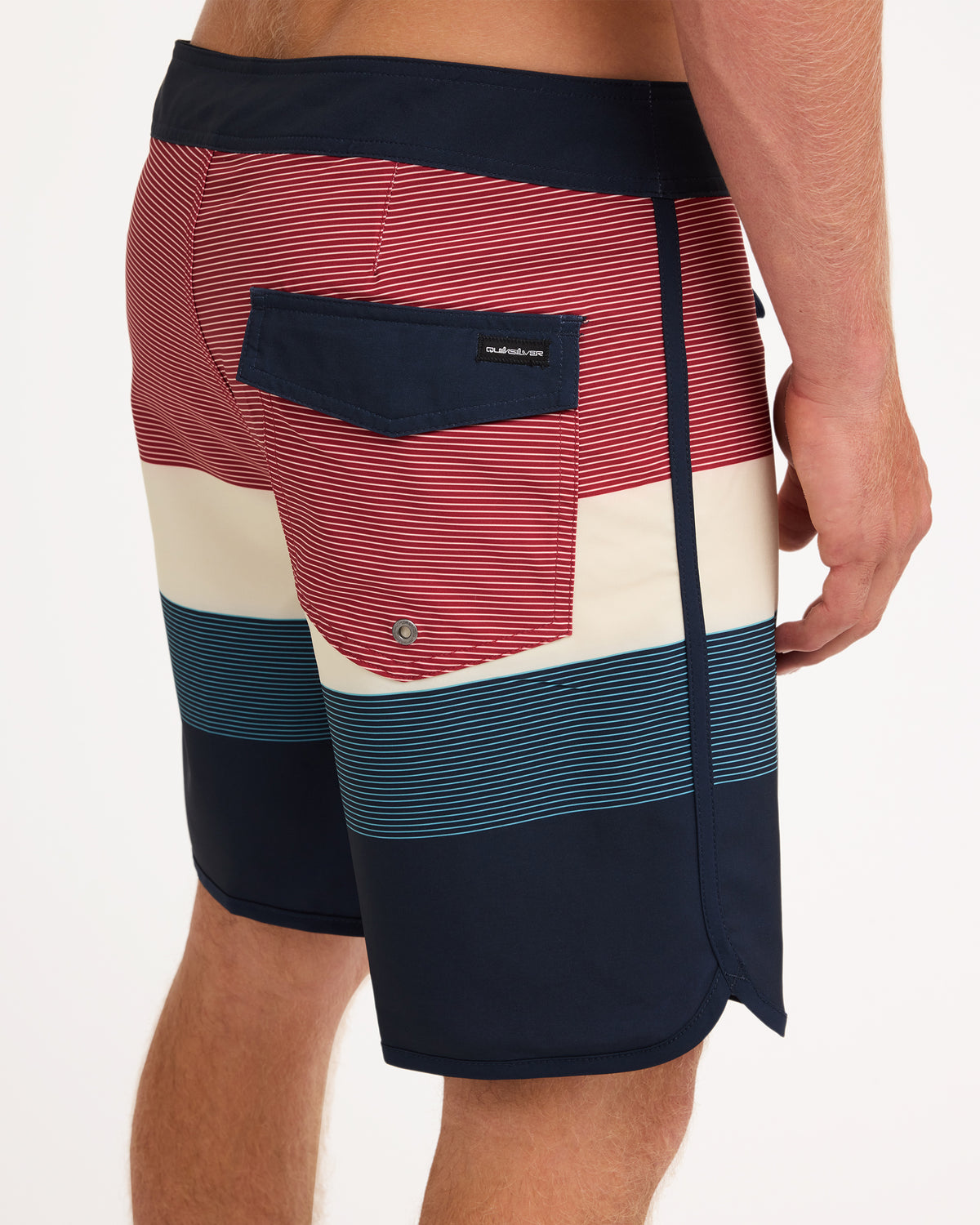 eqybs04921_quiksilver_ktp7_dtl1