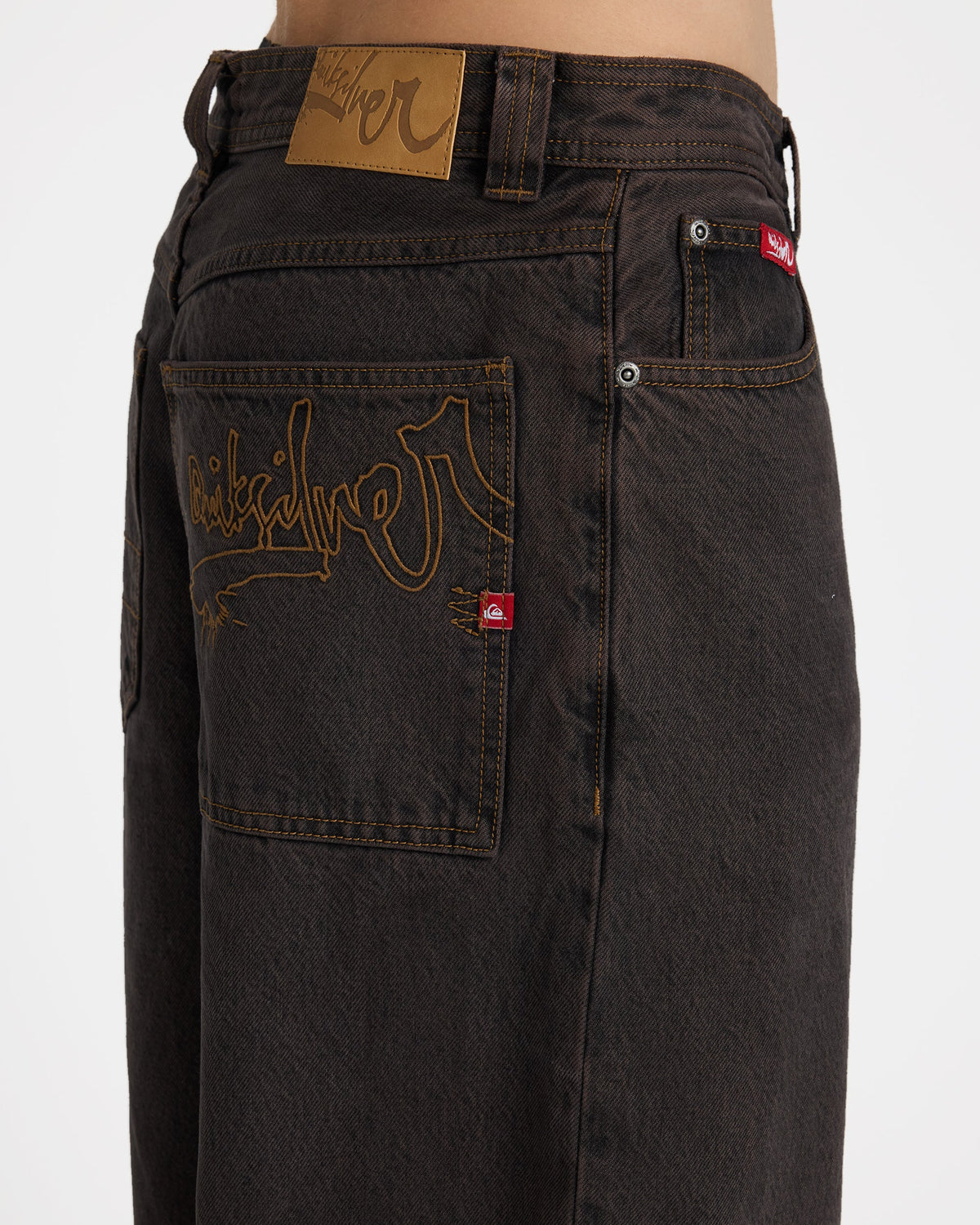 eqydp03510_quiksilver_ktqw_dtl1