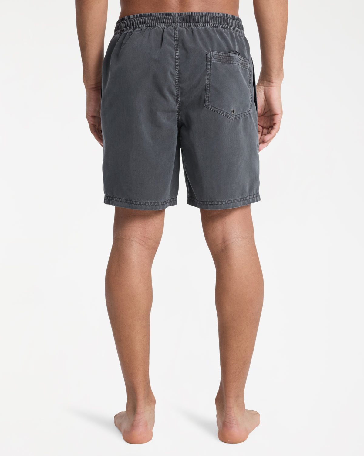 eqyjv04156_quiksilver_kvj0_bck1