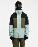 eqytj03549_quiksilver_ghg0_frt1