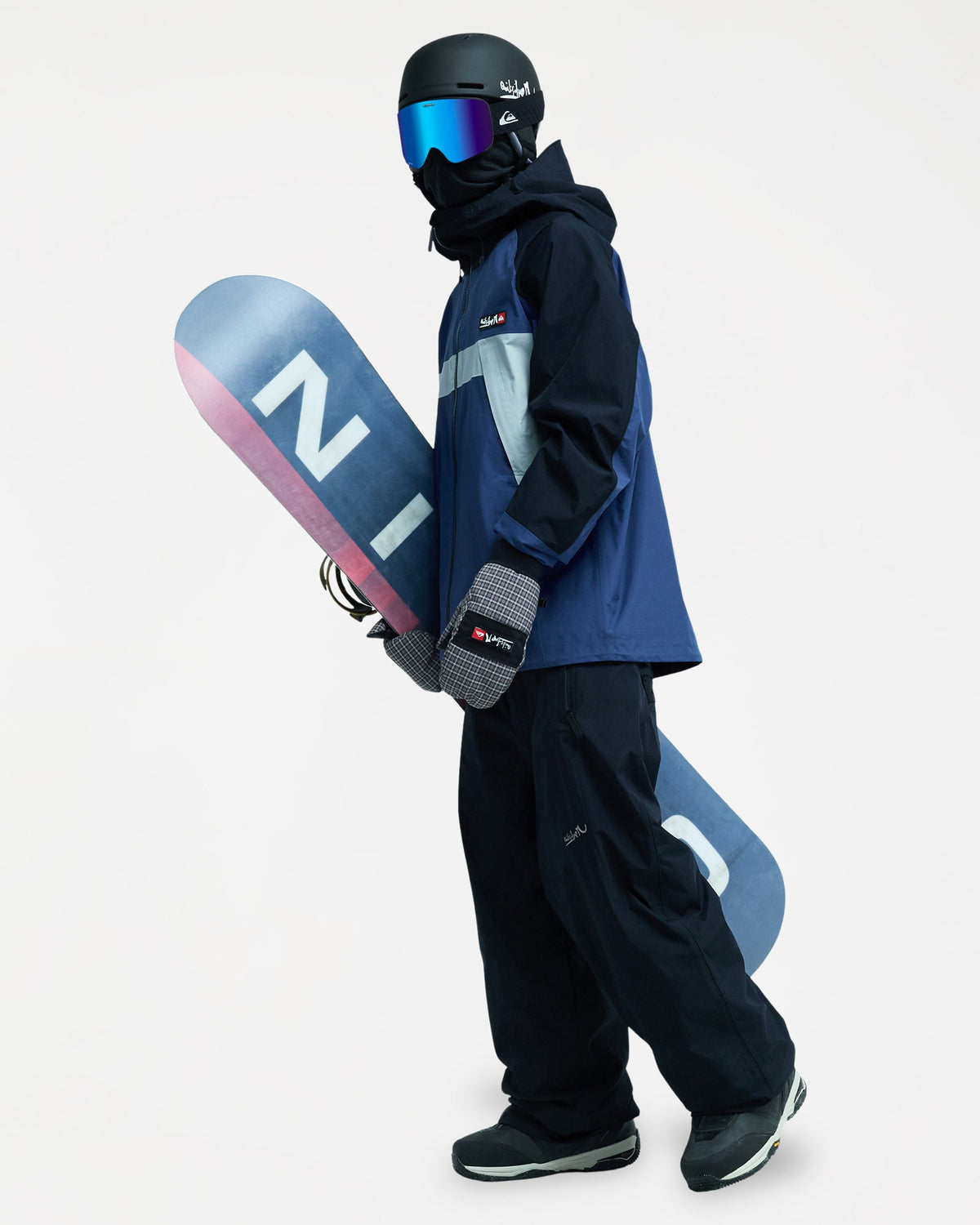 eqytj03554_quiksilver_brq0_sd2
