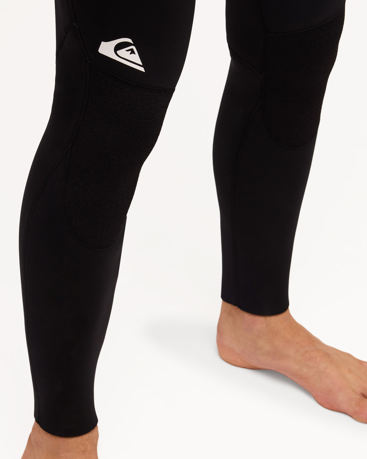 eqyw103243_quiksilver_blk_dtl3