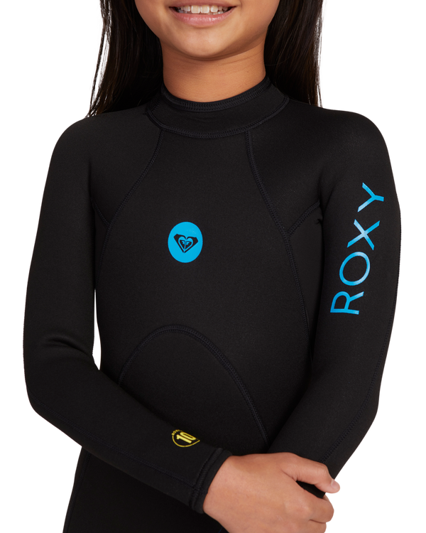 ergw103023_roxy_kvj0_dtl1
