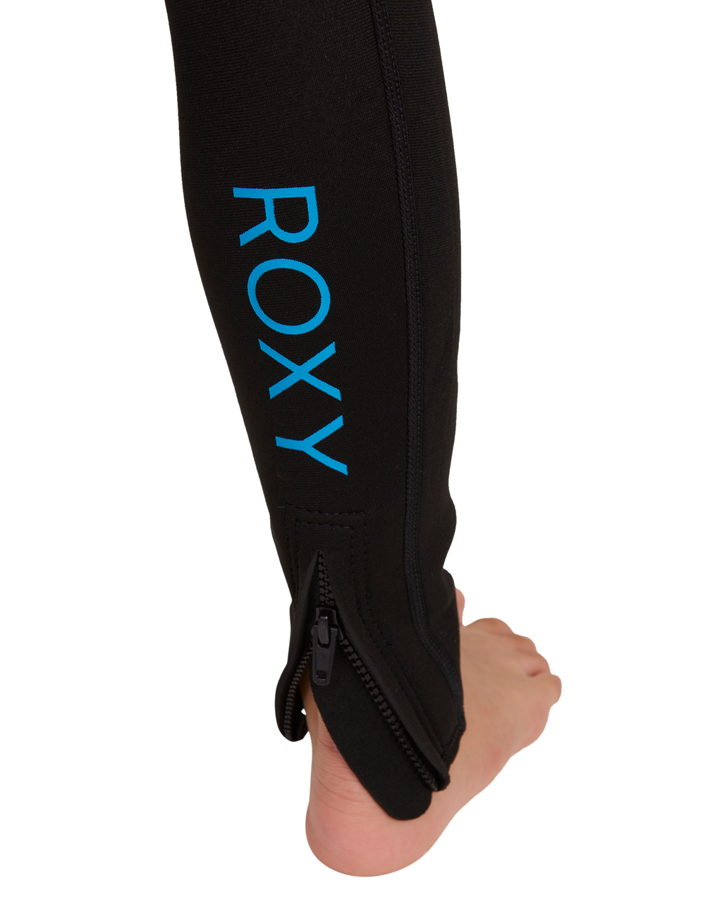 ergw103023_roxy_kvj0_dtl3