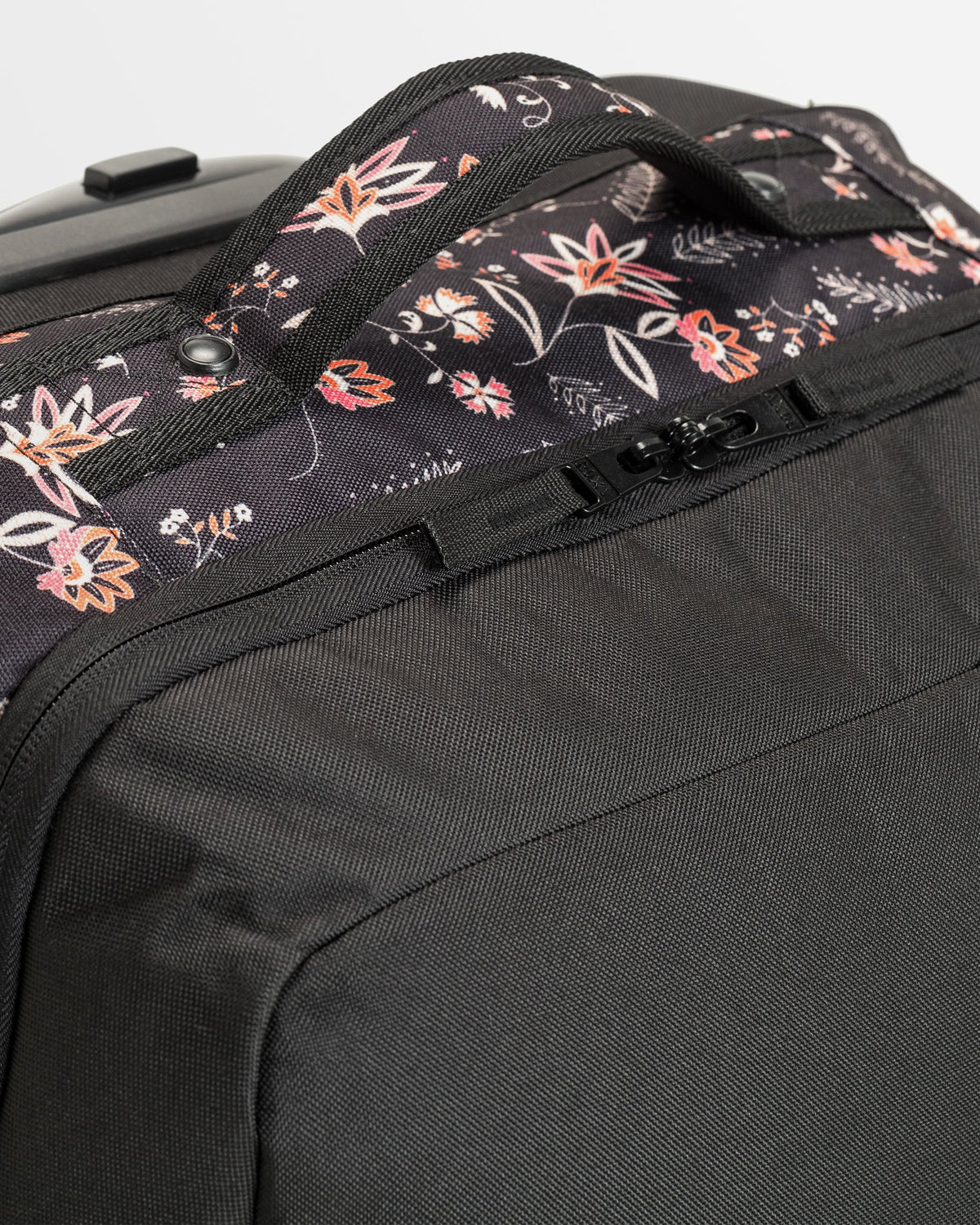 Womens Big Souvenir 85L Checked Luggage