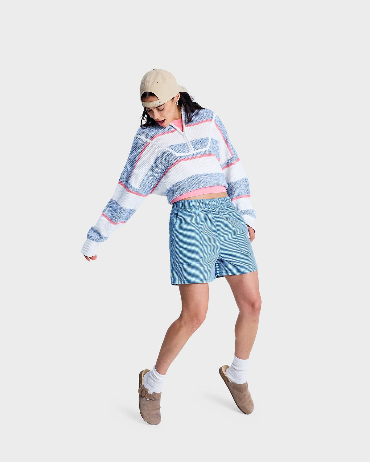 Womens Stay Wavy Mid Denim Shorts