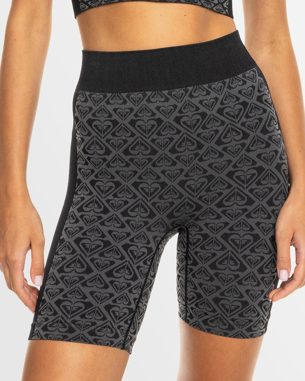 Womens Chill Out Seamless Heart Biker Athletic Shorts