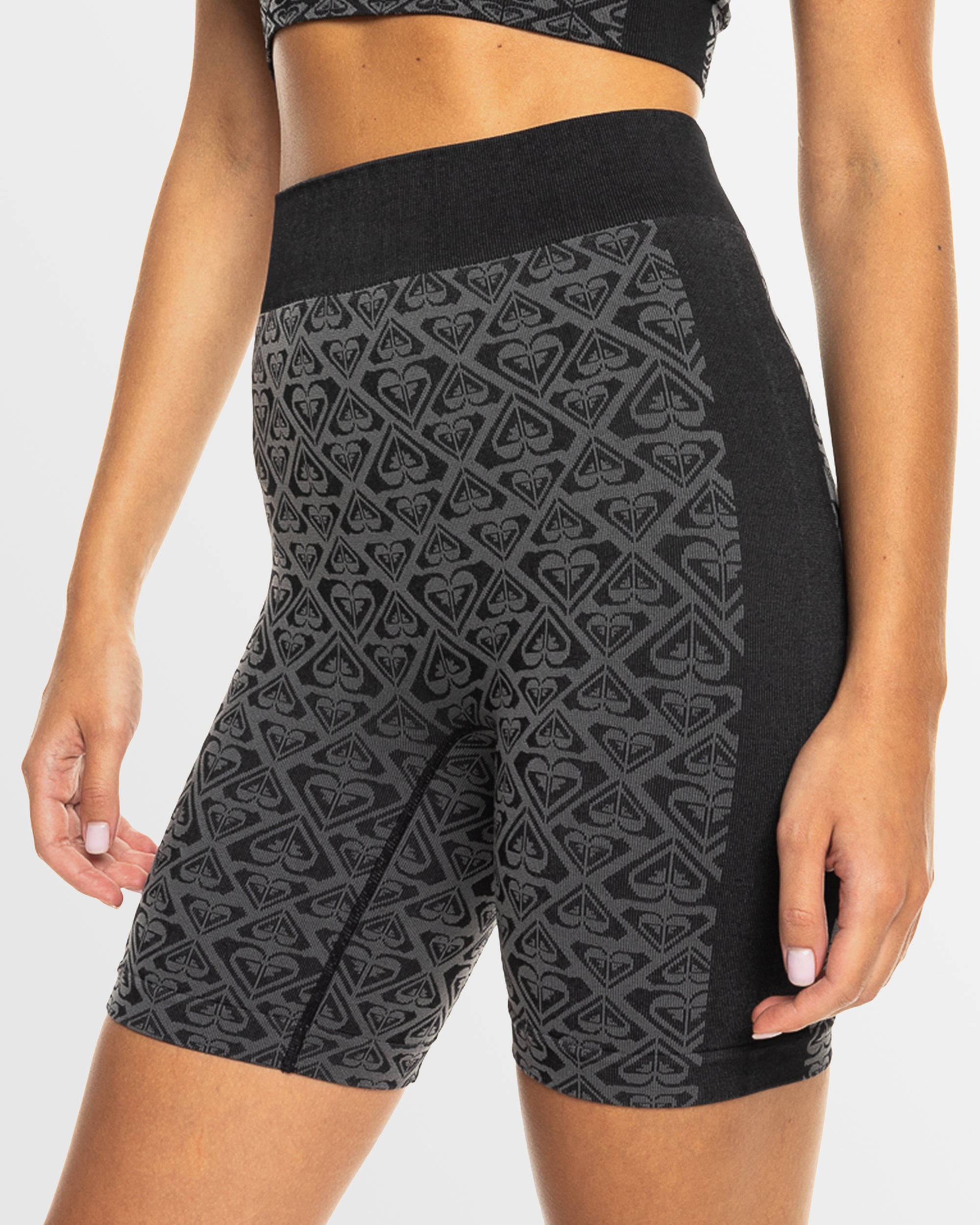 Womens Chill Out Seamless Heart Biker Athletic Shorts