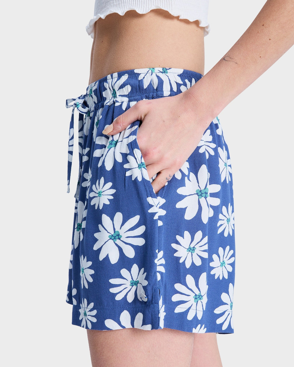 Womens Lekeito Break High Beach Shorts