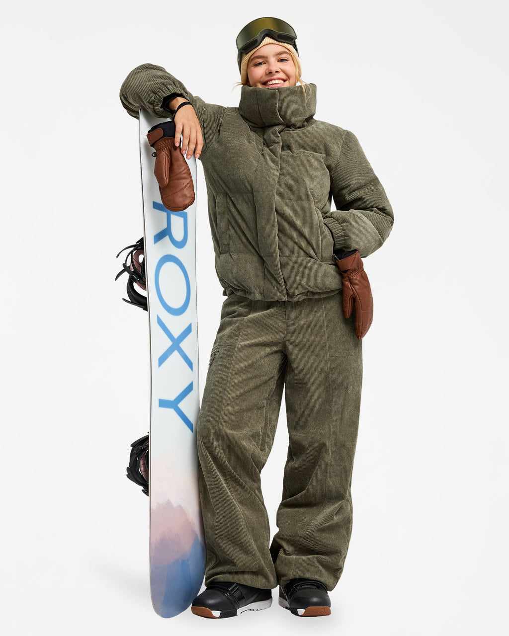 erjtj03572_roxy_gqm0_frt10