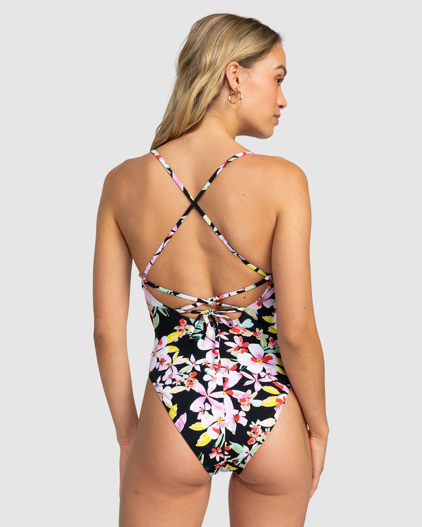 Womens Beach Classics One Piece Swimsuit