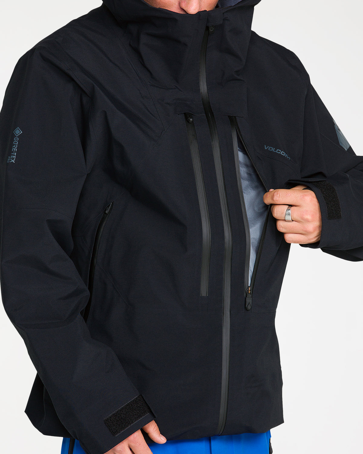 g0652650_volcom_blk_dtl3