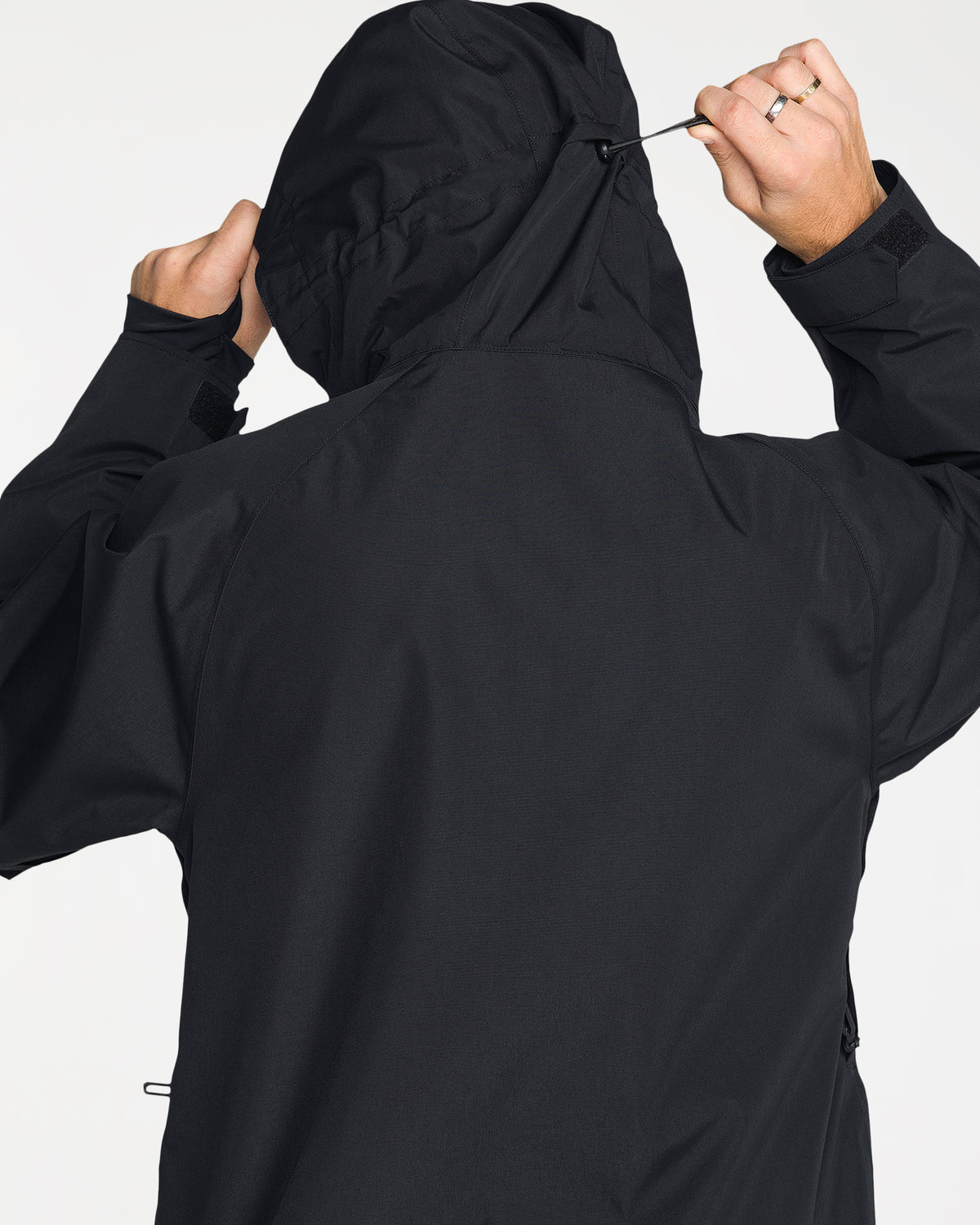 g0652656_volcom_blk_dtl1