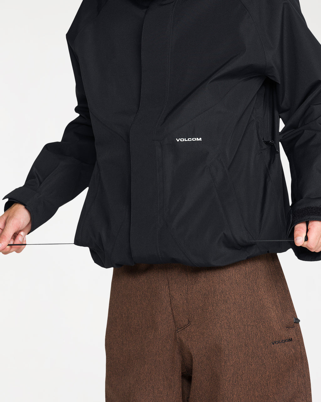 g0652656_volcom_blk_dtl4
