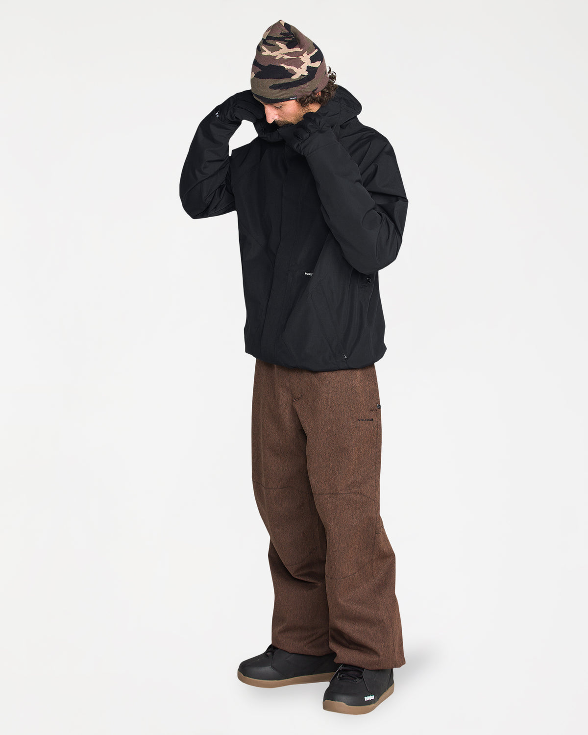 g0652656_volcom_blk_frt9