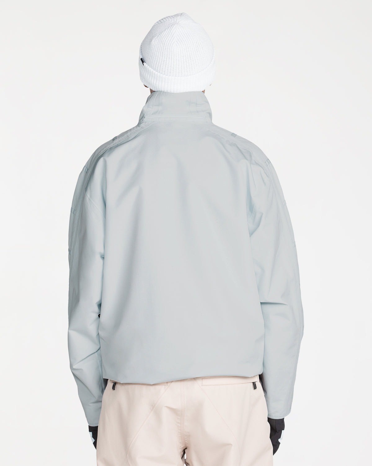 g0652657_volcom_sky_bck1