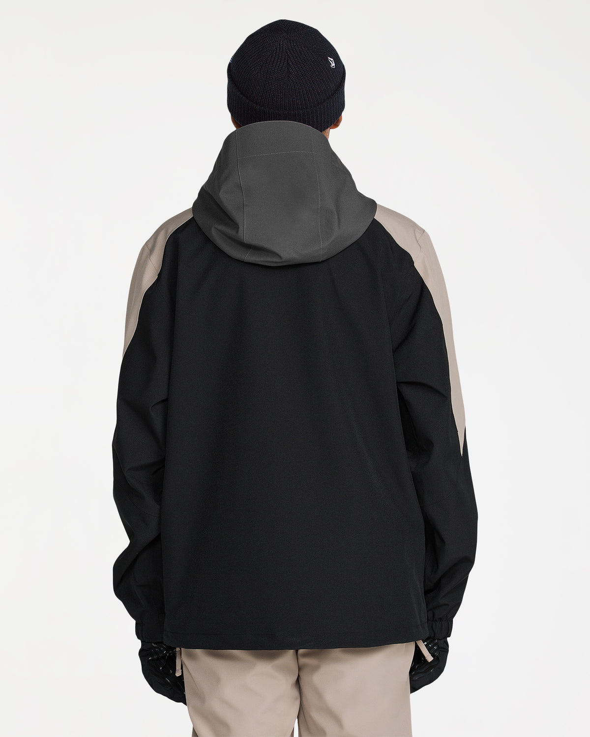 g0652658_volcom_dgy_bck1