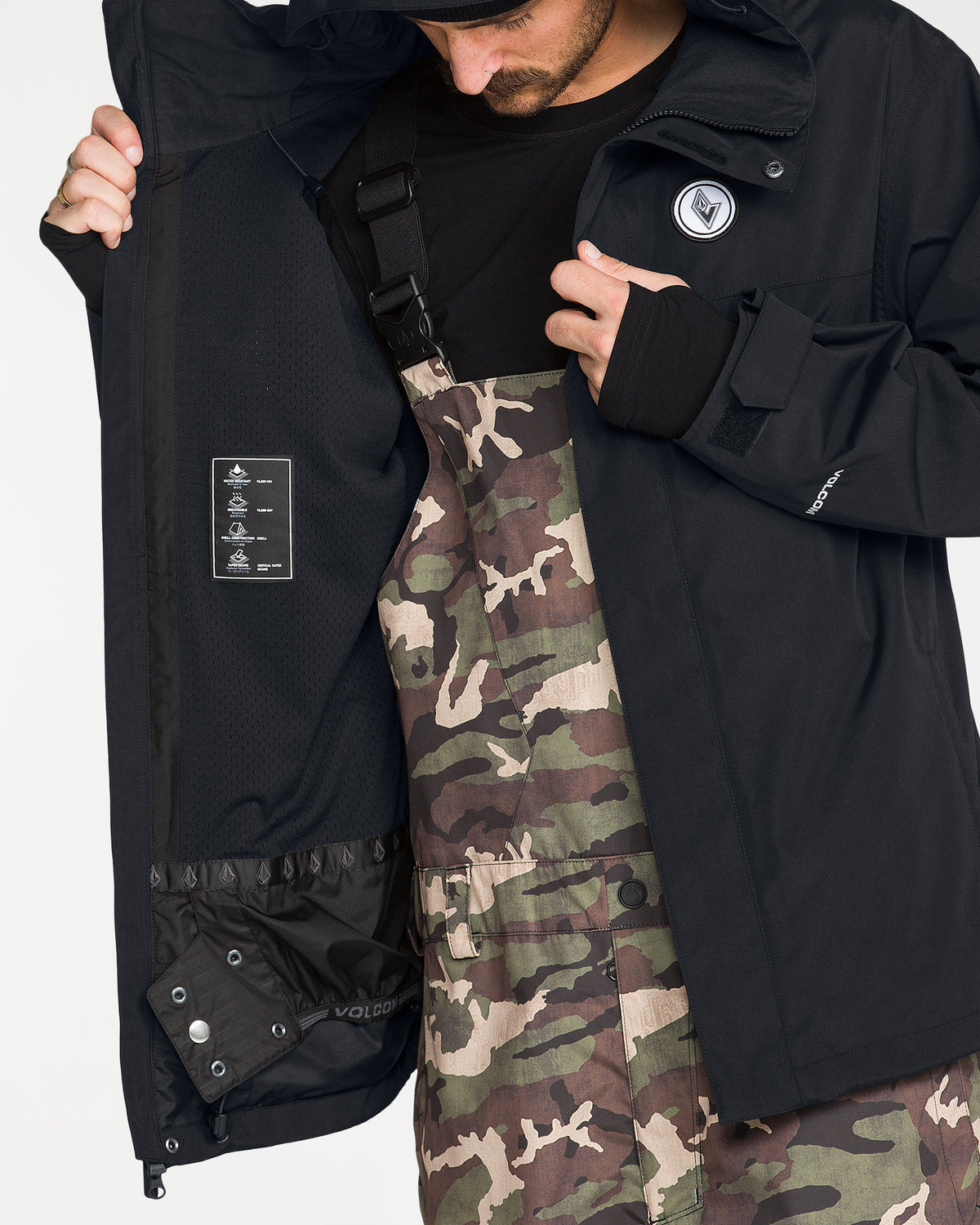 g0652661_volcom_blk_dtl2