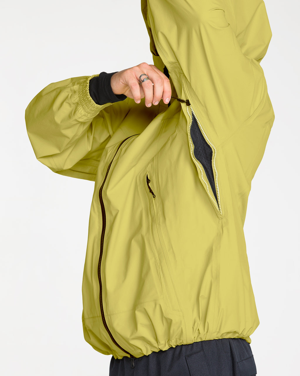 g0652662_volcom_gdh_dtl1