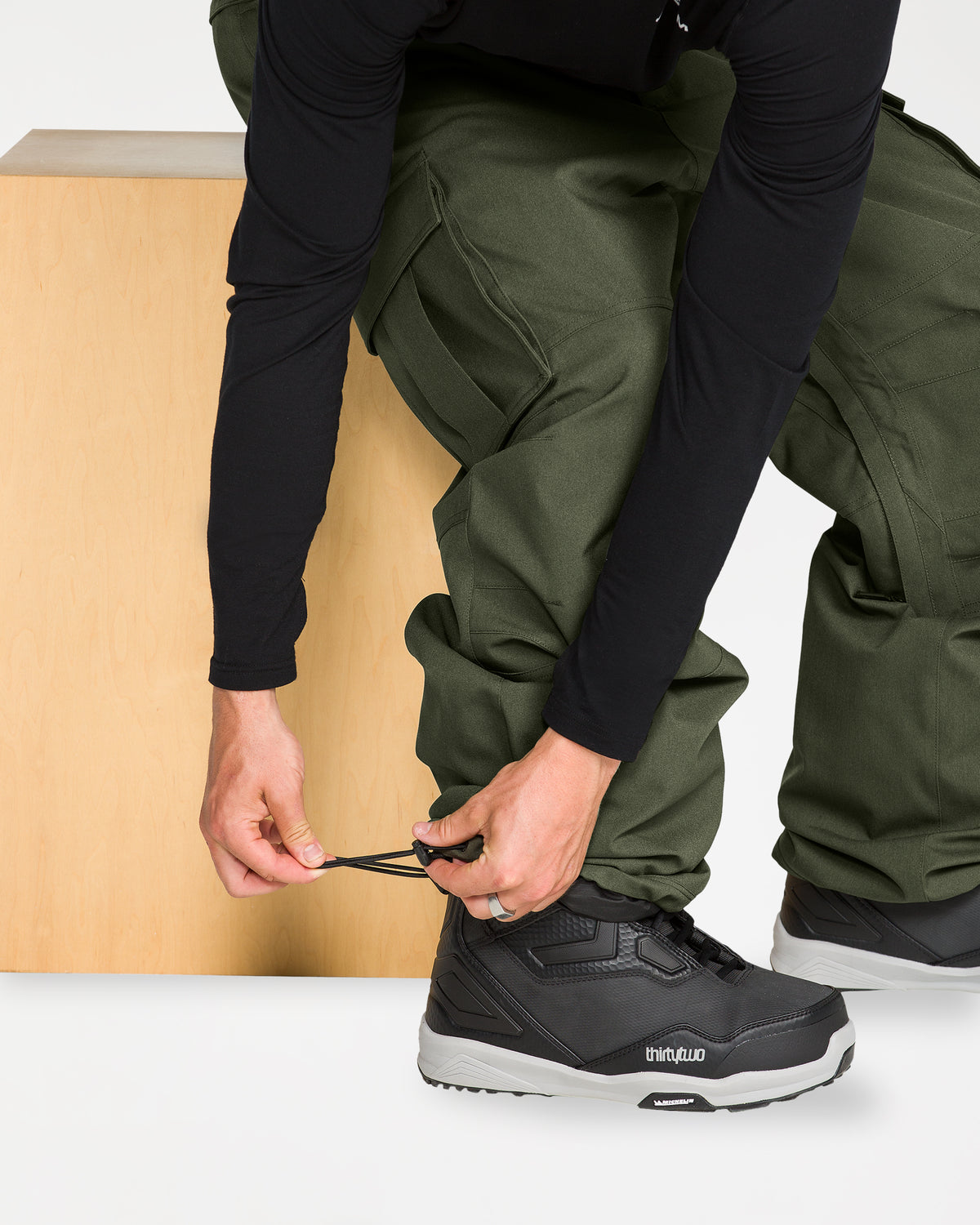 g1352660_volcom_dgn_dtl1