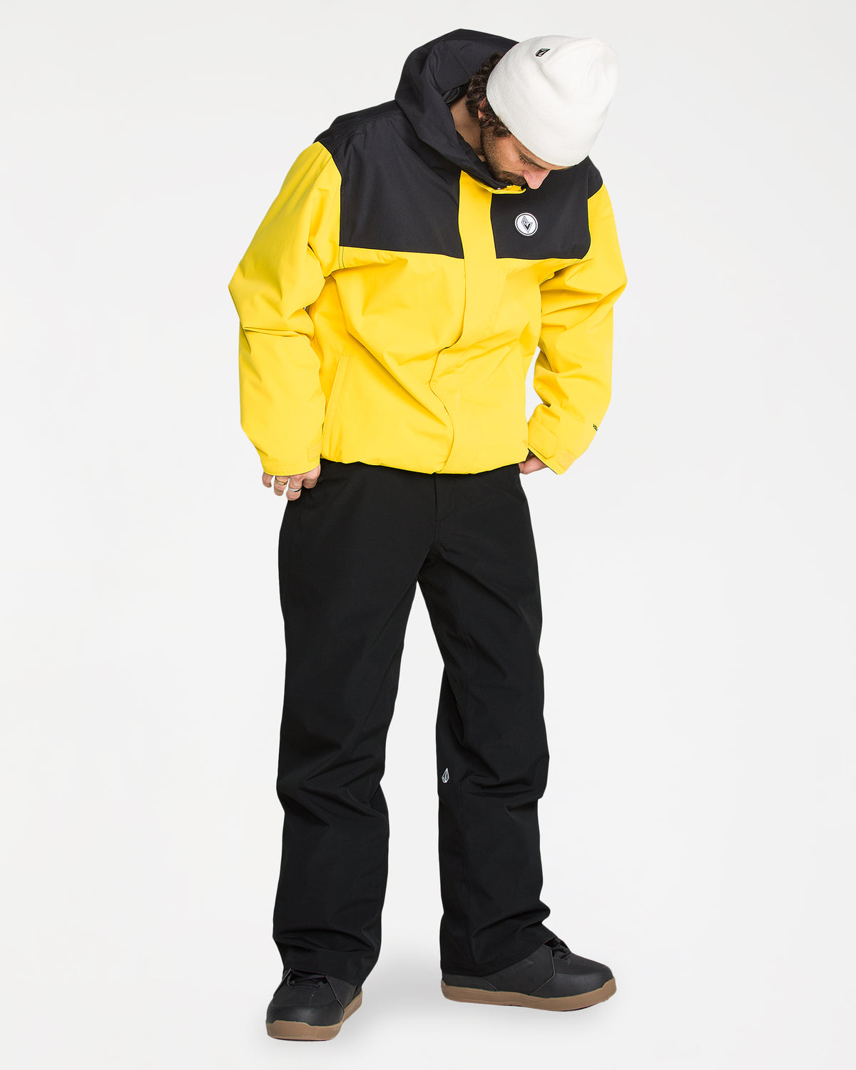 g1352665_volcom_blk_frt9