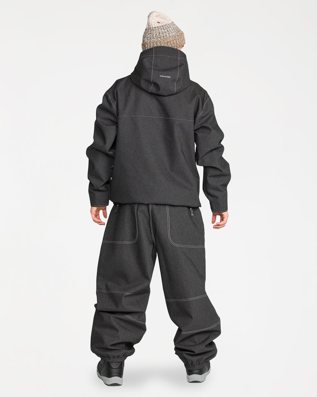 g1352667_volcom_blk_frt10