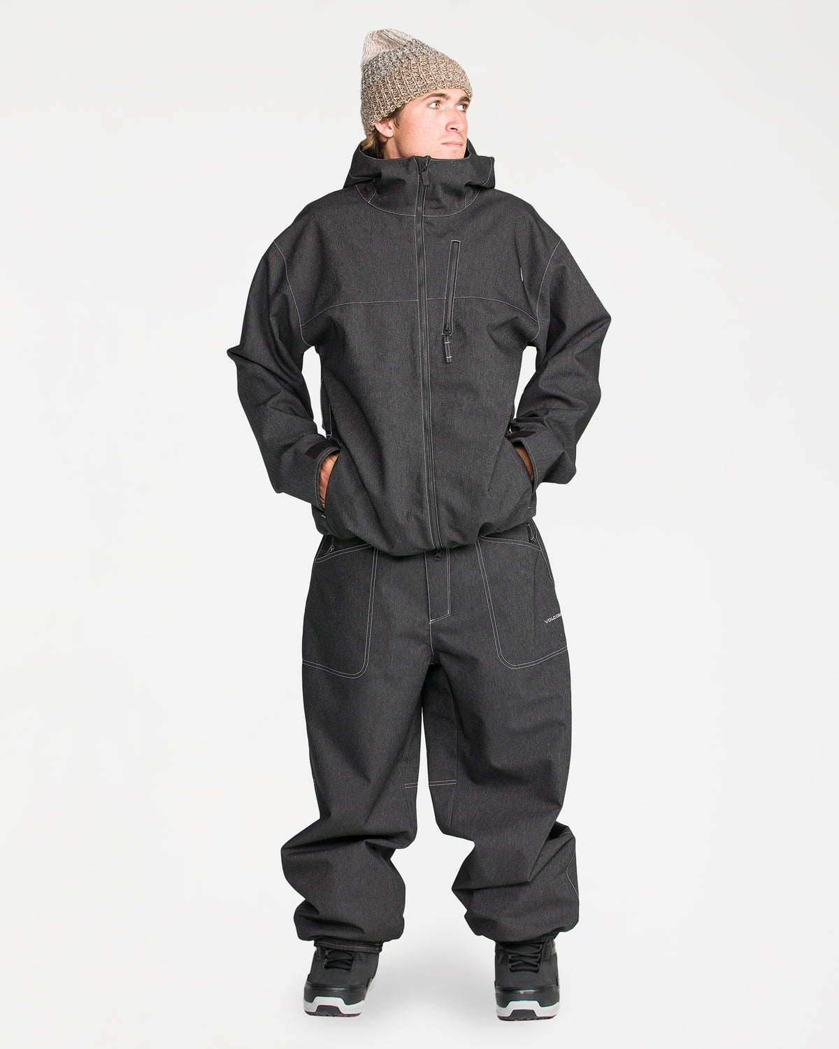 g1352667_volcom_blk_frt9
