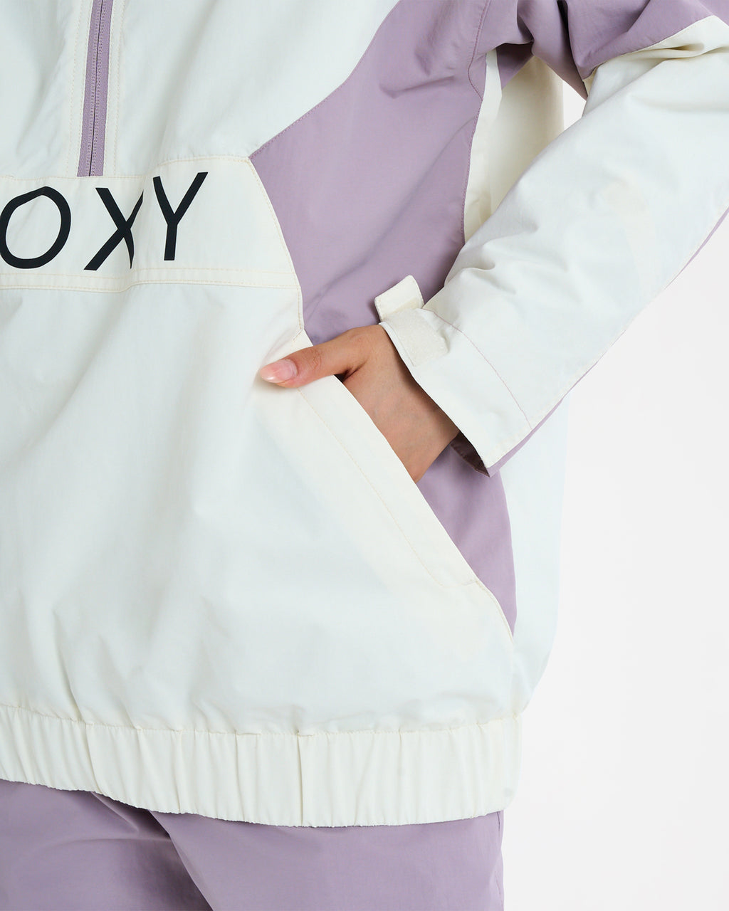 grjtj03009_roxy_pjq0_dtl4