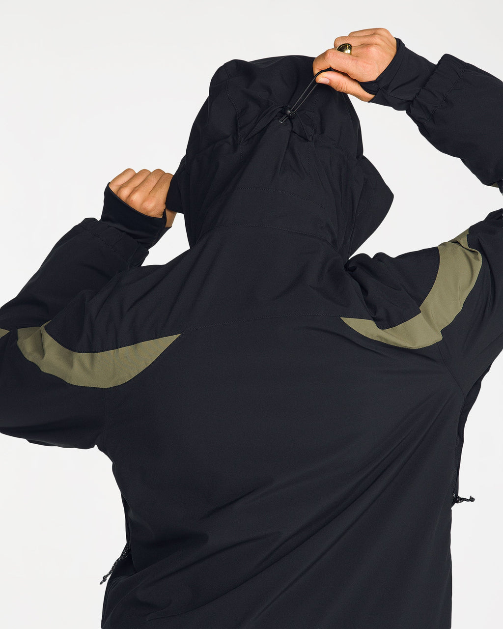 h0452656_volcom_blk_dtl1