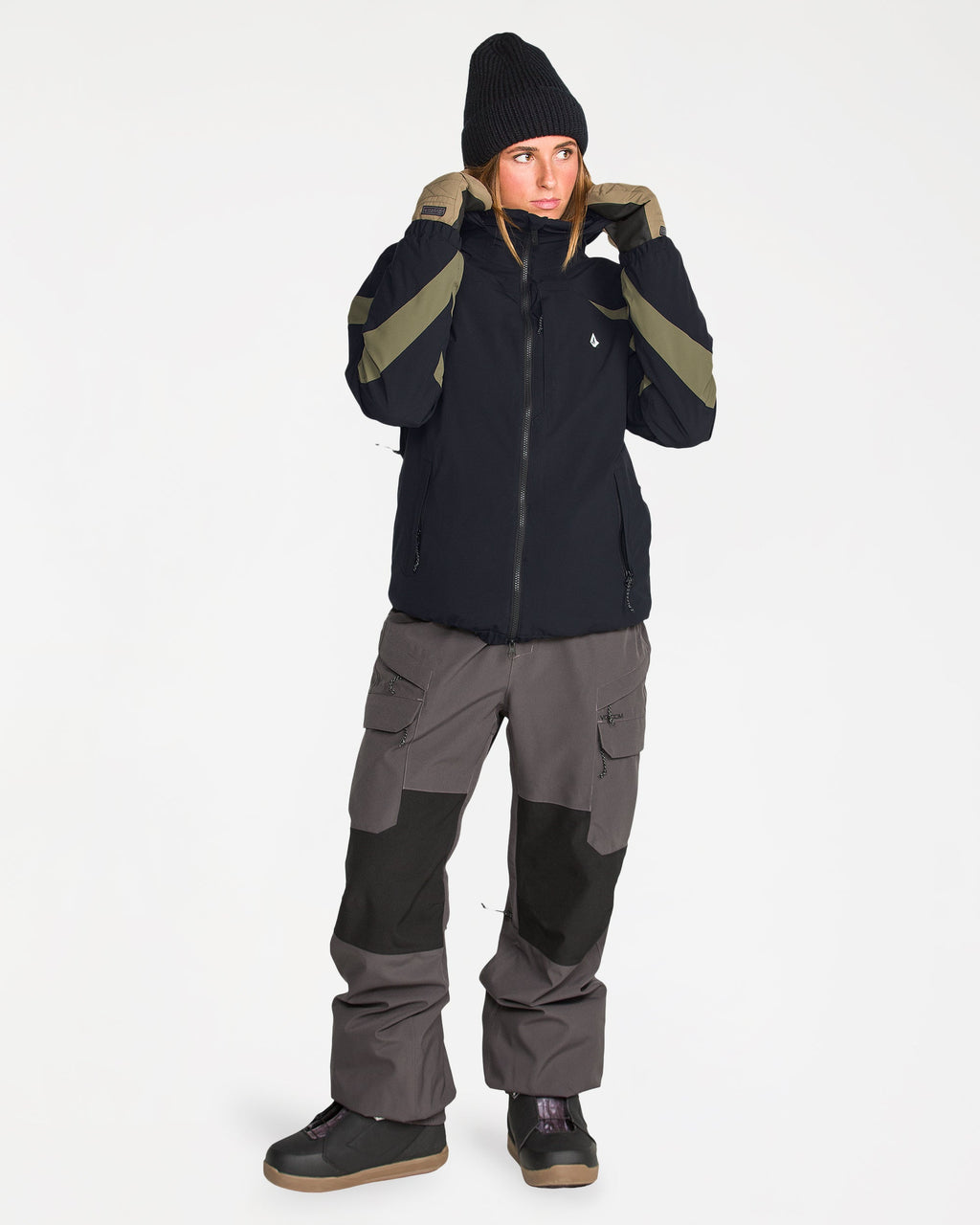 h0452656_volcom_blk_frt9