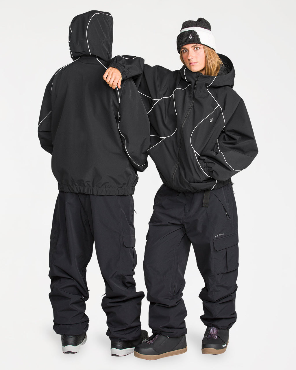 h0652652_volcom_blk_frt8