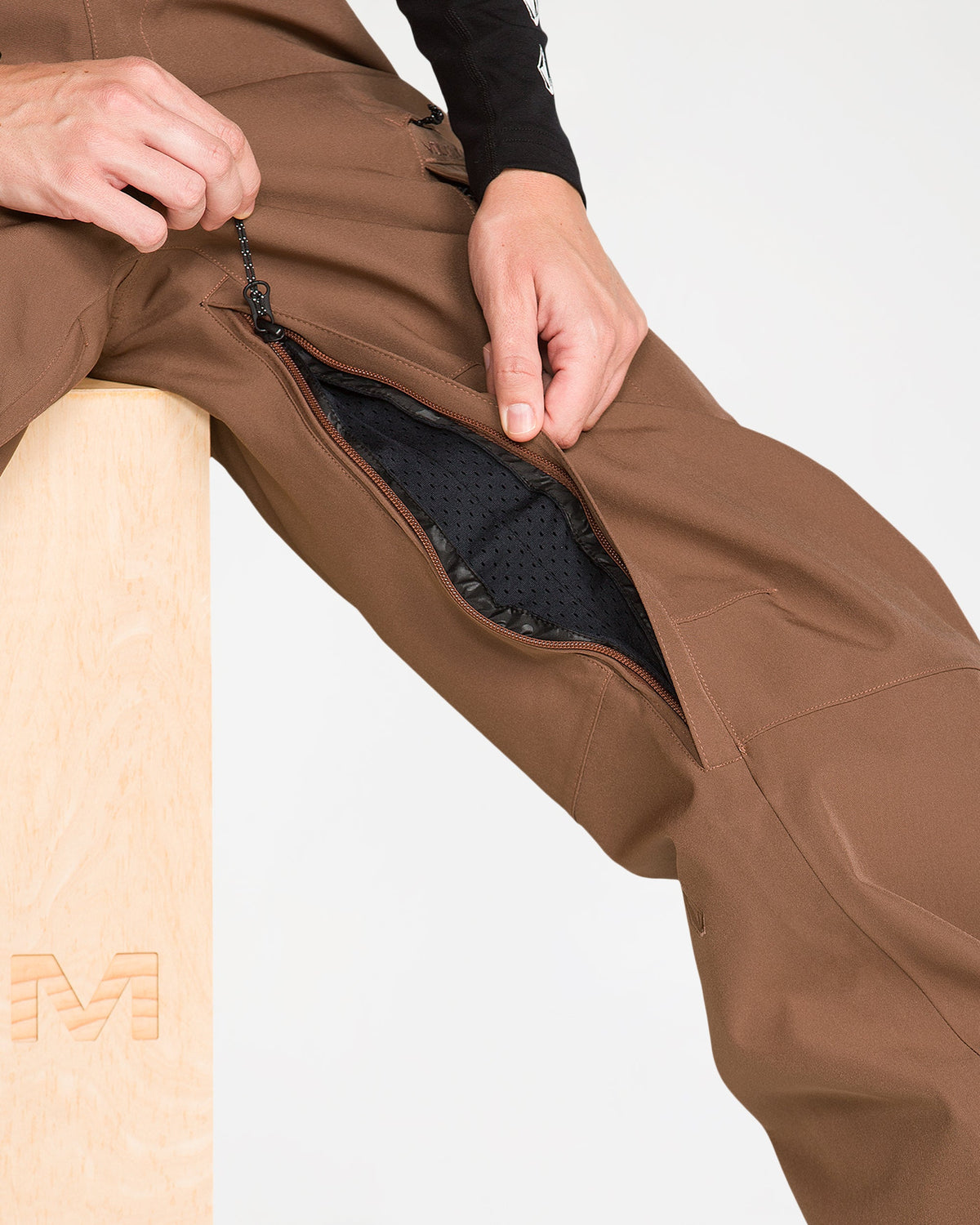 h1252651_volcom_dt0_dtl3